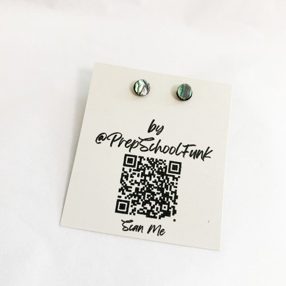 Mini green iridescent stone stud earrings - Picture 2 of 3